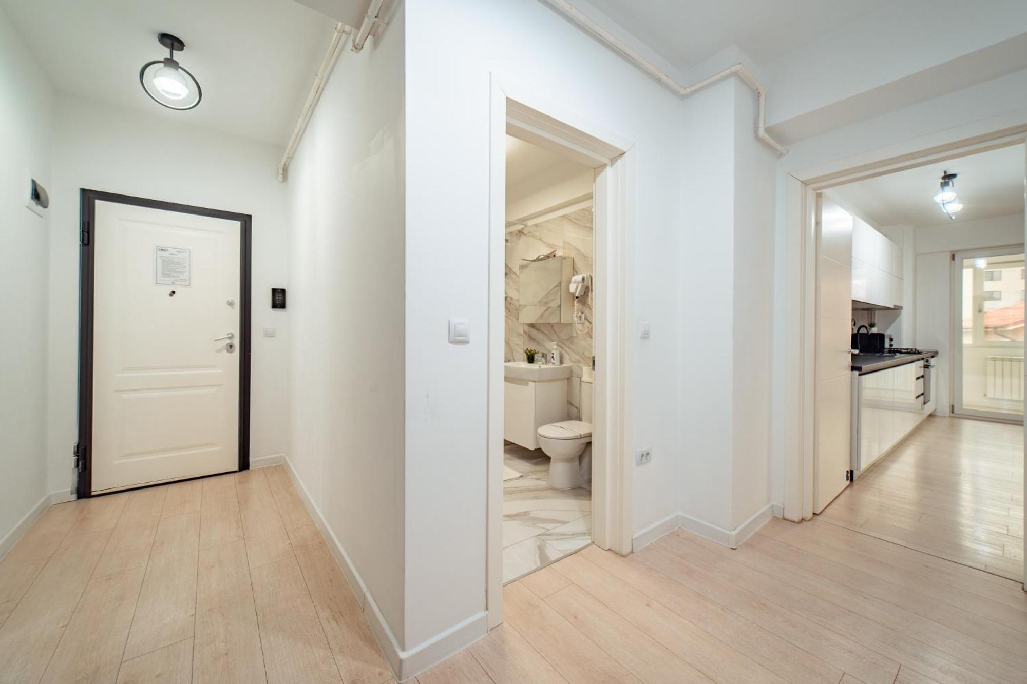 Cozy Aparthotel - Ultracentral Luxury Apartments Яссы Экстерьер фото