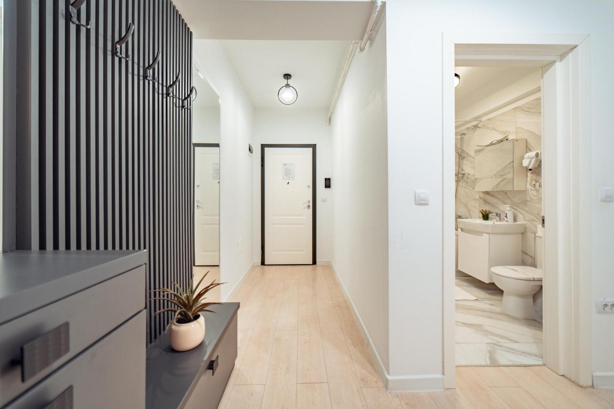 Cozy Aparthotel - Ultracentral Luxury Apartments Яссы Экстерьер фото