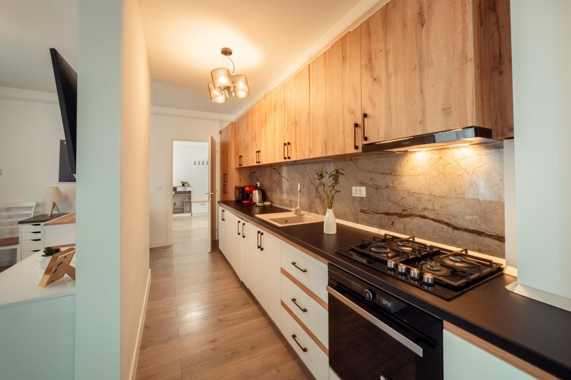 Cozy Aparthotel - Ultracentral Luxury Apartments Яссы Экстерьер фото